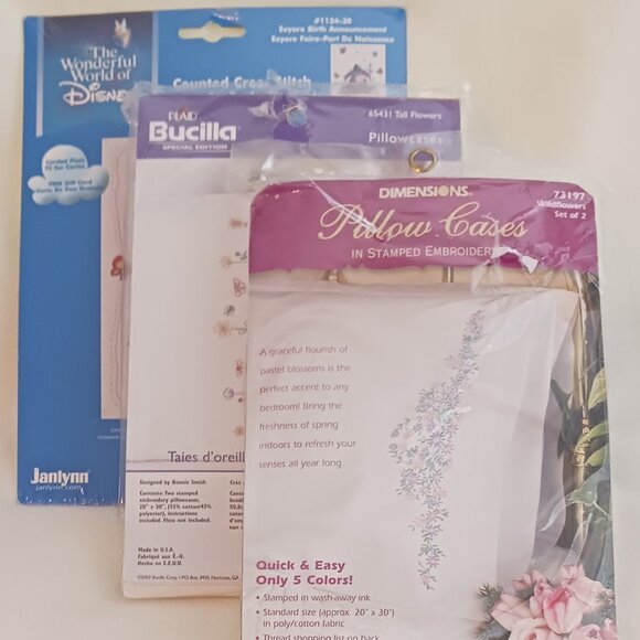 5 New in Package Embroidery Kits - Picture 1 of 9